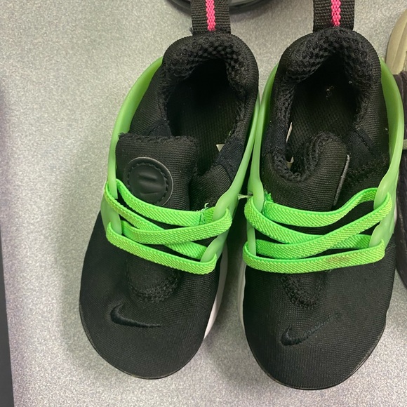 Huaraches - Picture 1 of 2